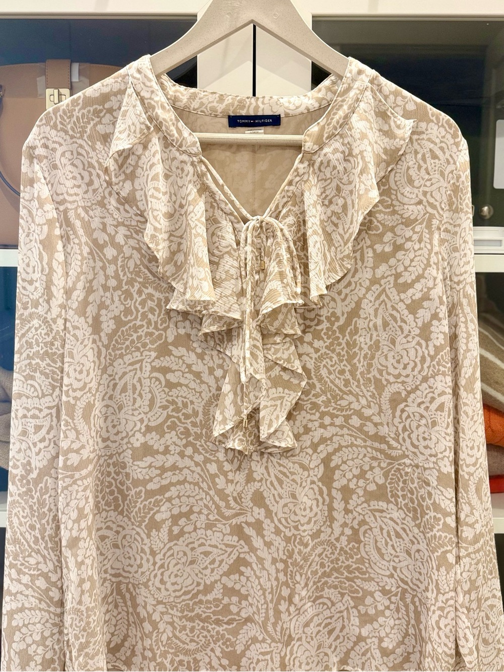 Tommy Hilfiger Cream and Beige Paisley Ruffle-Neck Blouse - L